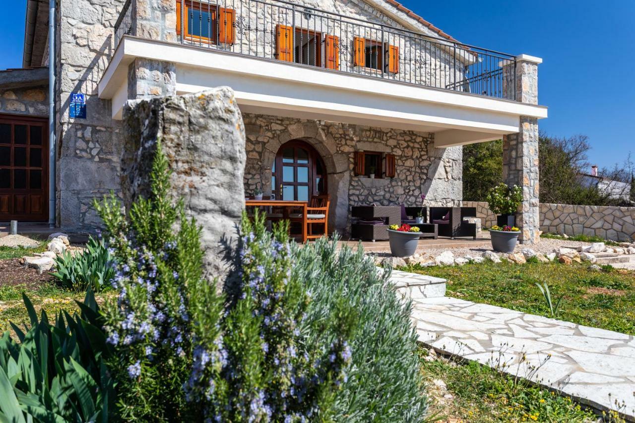 Villa Korina ปิเนซิตซี ภายนอก รูปภาพ